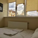 Hi Hostal Leópolis