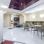 Hi *
